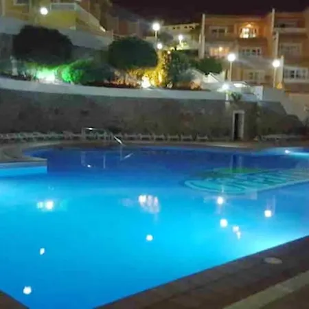One Bedroom With Shared Pool Furnished Terrace And Wifi At Διαμέρισμα *