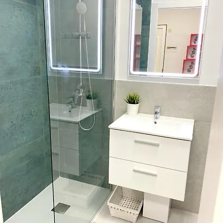 One Bedroom With Shared Pool Furnished Terrace And Wifi At